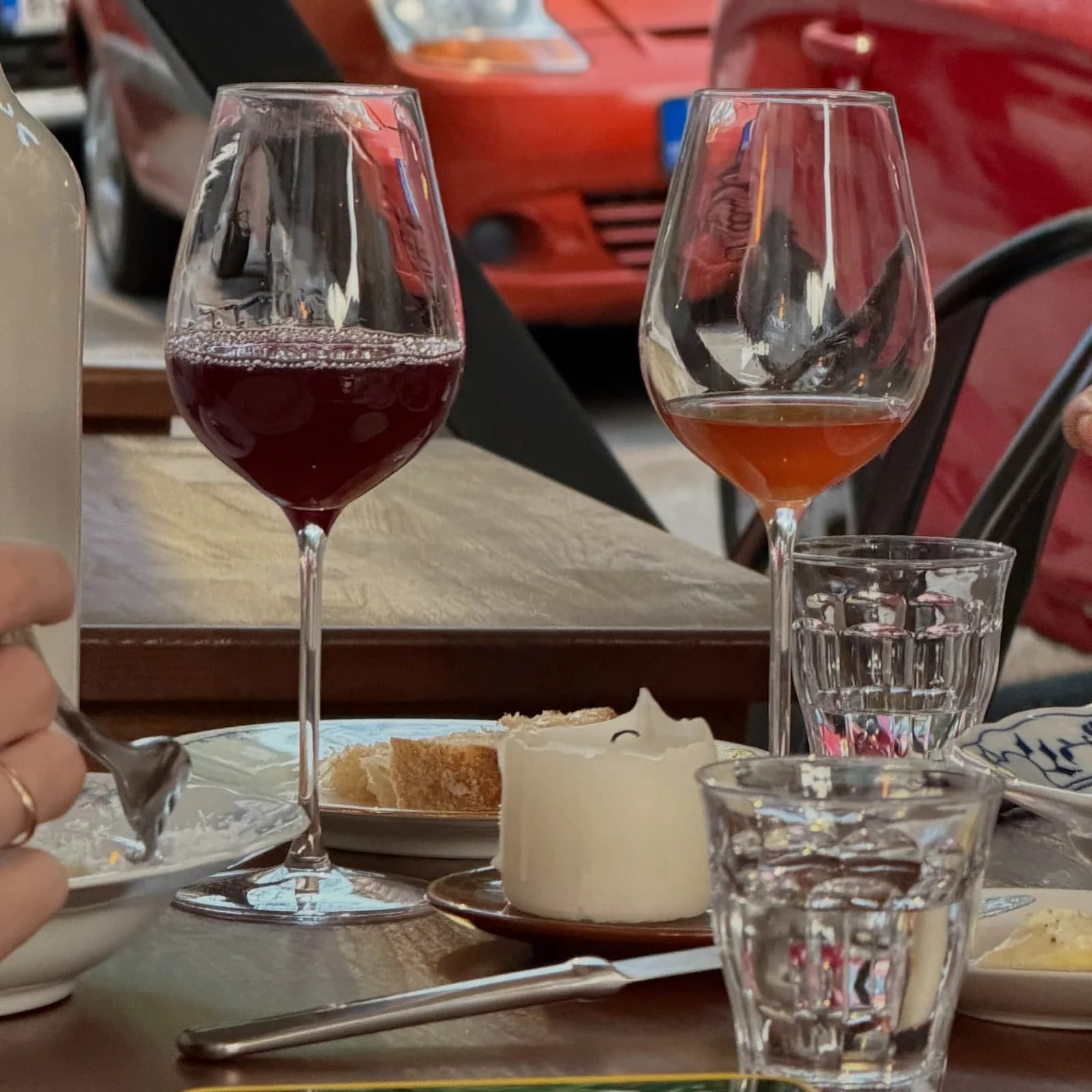 Polly Wine Bar