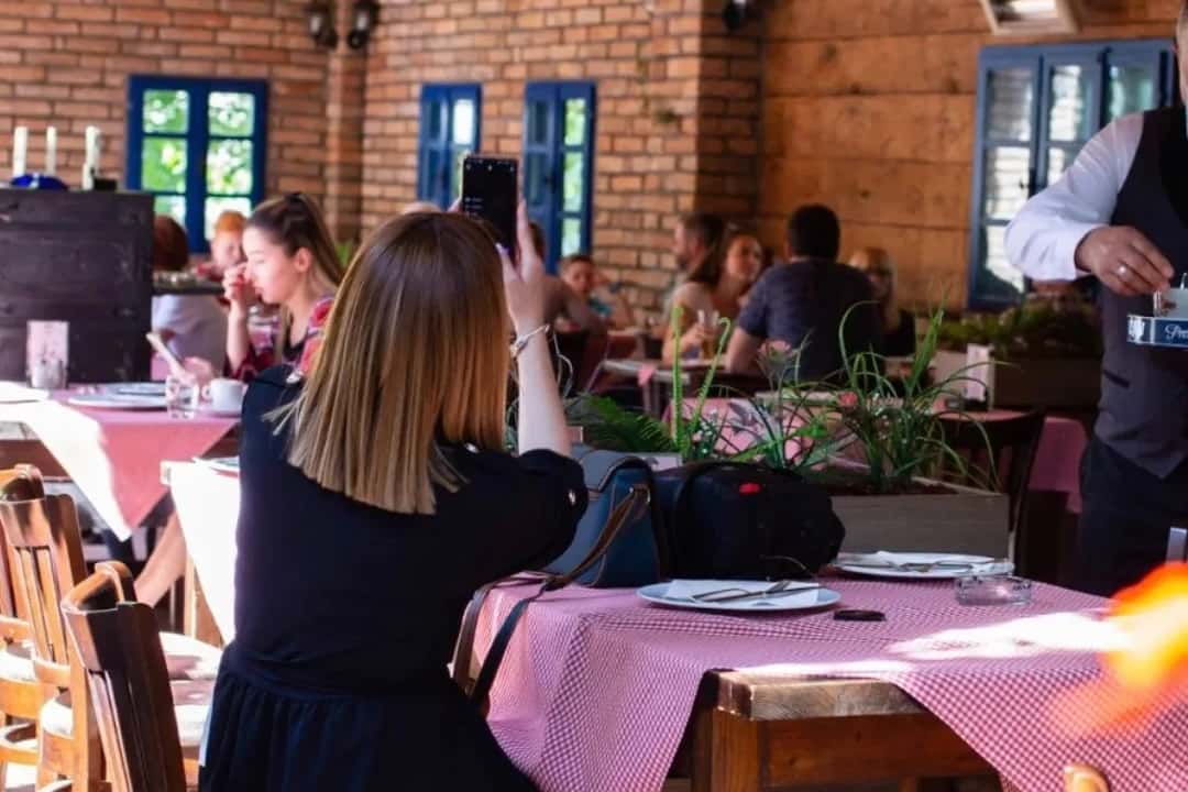 Kafana Topola (ex Dačo)